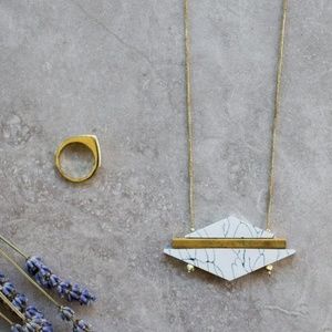 Mata Traders Jewelry - White Apex Ring Mata Traders Jewelry - White Apex Ring